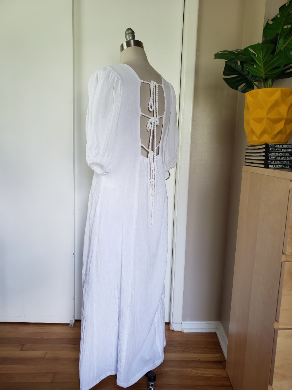 I'm On The Guest List White Party Boho Dress Size Small NEW